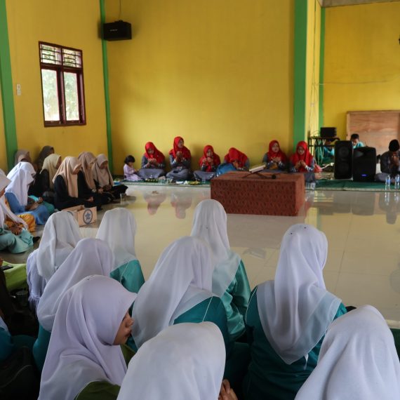 PERINGATAN MAULID NABI MUHAMMAD SAW SMKN 1 TUAH KEMUNING PERINGATAN MAULID NABI MUHAMMAD SAW SMKN 1 TUAH KEMUNING